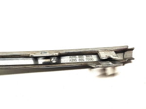 Mercedes Benz EQE V295 (2022–2026) Tagumise kaitseraua iluliist A2958851801 - 2