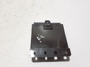 VOLVO C 40 I (2022–2026) Trunk lid control module 32357501 - 3