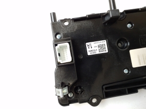 Infiniti Q30 (2015–2018) Other switch 253915DA1A - 4