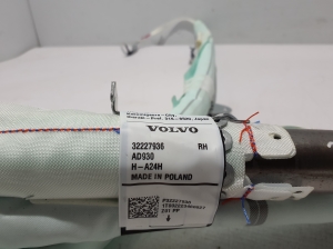 VOLVO C 40 I (2022–2026) Katuse turvapadi 32227936 - 2