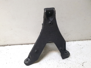 Engine bracket - 8E0199308
