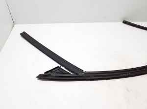 VOLVO C 40 I (2022–2026) Esiukse tihenduskumm 32378436 - 3