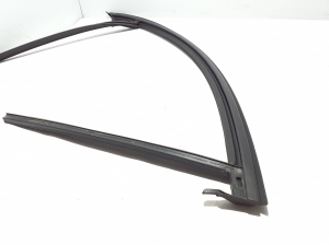 VOLVO C 40 I (2022–2026) Esiukse tihenduskumm 32378436 - 4