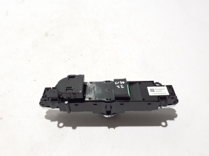 VOLVO C 40 I (2022–2026) Autoraadio lüliti 31456673 - 4