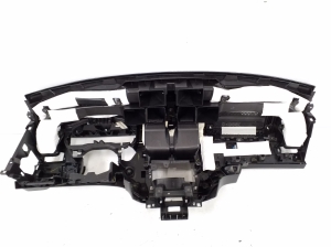 Infiniti Q30 (2015–2018) Dashboard 682005DA0A - 3