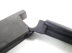 Kia Niro (2016–2022) Hood seal 86430-G5000 - 3
