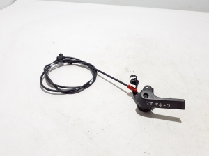   Hood release cable  - 32277817 