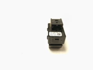 AUDI A4 B9 (2015–2026) Trunk opening switch 4M0959831A - 2