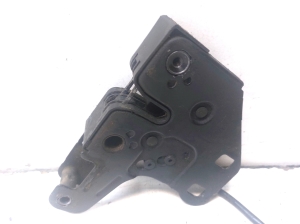 AUDI A4 B7 (2004–2008) Hood latch - 3