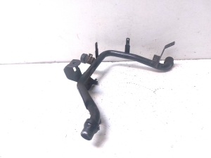 AUDI A4 B7 (2004–2008) Pipe 038121066 - 4