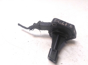 Volkswagen Golf VI (2008–2013) Eļļas sensors 03C907660G - 4