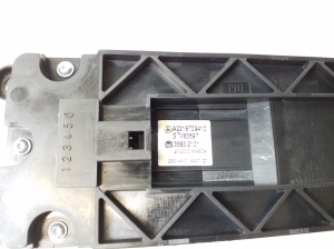 Mercedes Benz S-Class 221 (2005–2013) Rear side door window switch A2218709410 - 3