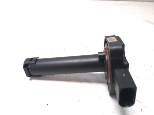BMW 3 SERIES E90 (2004–2013) Oil level sensor 7506689 - 4