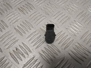Skoda Superb (2008–2015) PDC-Sensor vorne 1S0919275D - 2