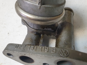 Porsche Cayenne (2002–2010) EGR valve 022131119B - 5