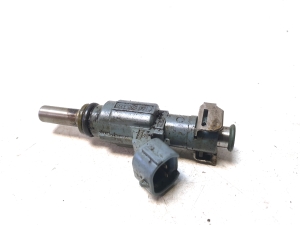 Porsche Cayenne (2002–2010) Fuel injector 0280157012 - 2