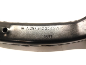 Mercedes Benz EQE V295 (2022–2026) Tagumine õõtshoob A2973523400 - 4