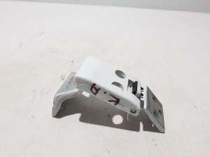 RENAULT Master XDD (2024–2026) Charnière de hayon 904003815R - 2