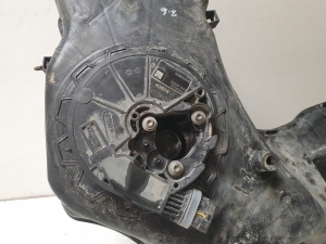 Hyundai Santa Fe (2018–2026) AdBlue tvertne 0444040029 - 5