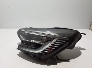 RENAULT Captur (2019–2026) Esituli 260600734R - 3