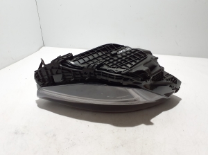 VOLVO XC40 (2017–2026) Headlight 32404666 - 4