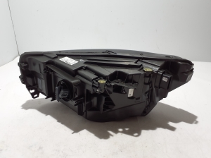 VOLVO XC40 (2017–2026) Headlight 32404666 - 6