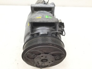  Air conditioner compressor 