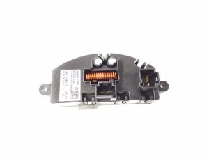 Infiniti Q30 (2015–2018) Gebläsewiderstand A2229060303 - 2