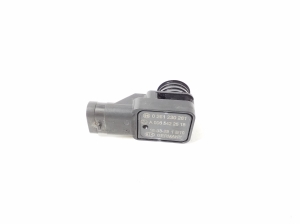 Infiniti Q30 (2015–2018) Bremsunterdrucksensor A0065422518