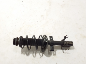RENAULT Clio V (2019–2026) Front shock absorber 543023386R - 2
