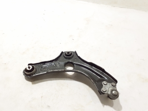 RENAULT Clio V (2019–2026) Front control arm 545019665R - 2