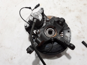 RENAULT Clio V (2019–2026) Front wheel hub 400152588R - 3