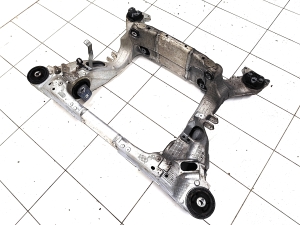 Mercedes Benz EQE V295 (2022–2026) Tagasilla tala A2973521600 - 5