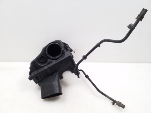 Opel Insignia (2008–2017) Luftfiltergehäuse 55560889 - 4