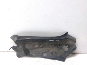 Verkleidung unter der Motorhaube - A2048260924