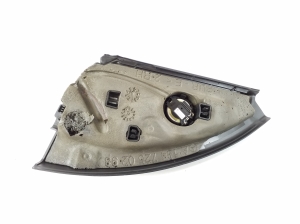 Mercedes Benz ML-Class 164 (2005–2011) Esiukse muu osa A1647201670 - 2
