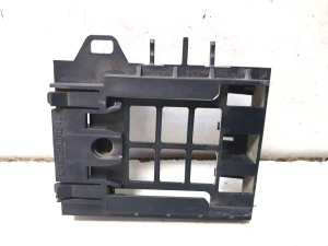 Sonstiger Halter - A2075400240