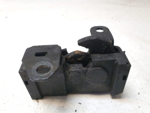 Hood latch - A204880260