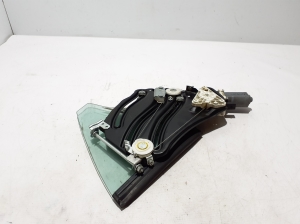 Mercedes Benz SLK-Class 171 (2004–2011) Rear fork windscreen lifter A1716700103 - 4