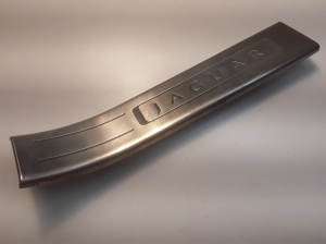 Jaguar XJ (2009–2026) Inner sill trim AW93F13244 - 3