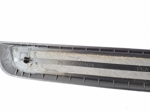 Infiniti Q30 (2015–2018) Inner sill trim 769B05DA0A - 4