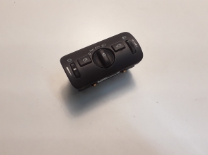 VOLVO V40 (2012–2019) Headlight leveling switch 31443833 - 3