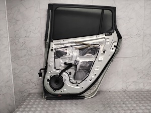 NISSAN Leaf II (2017–2026) Rear side doors - 4