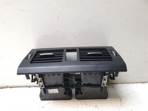 Mercedes Benz GLK-Class 204 (2008–2015) Dashboard air vent grilles A2048306064 - 4