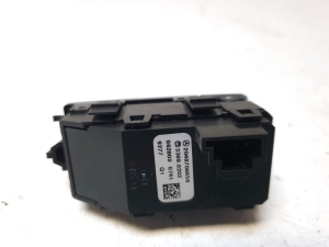 Mercedes Benz GLK-Class 204 (2008–2015) Hazard light switch 2048706658 - 4