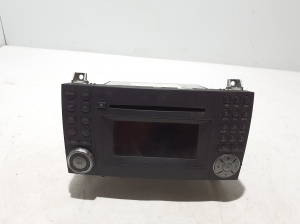 Radio / CD-Player / DVD-Player / Navigation - A1718704394