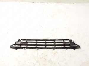 VOLVO XC60 (2017–2026) Front bumper lower grille 32296070 - 2