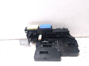 Fuse boxes - 5DK00922576