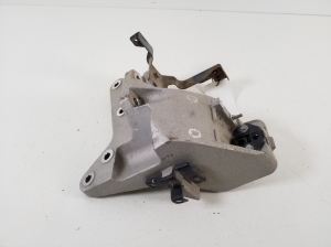 Kia Niro (2016–2022) Motorhalter - 3