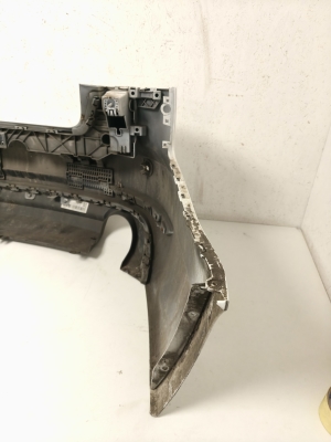 AUDI A4 B9 (2015–2026) Tagumine kaitseraud 8W5807511F - 2